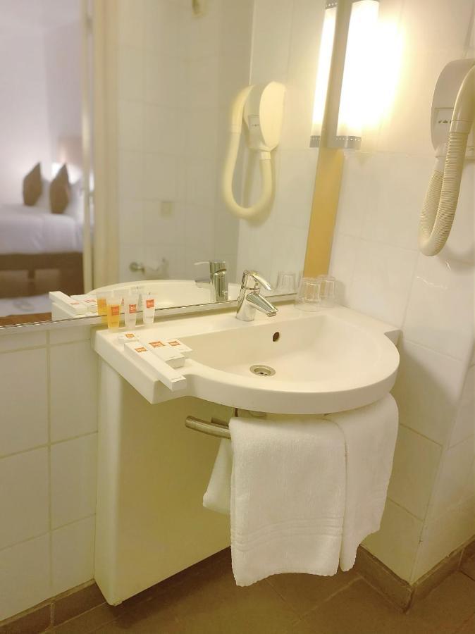 Ibis Lagos Ikeja Exterior foto