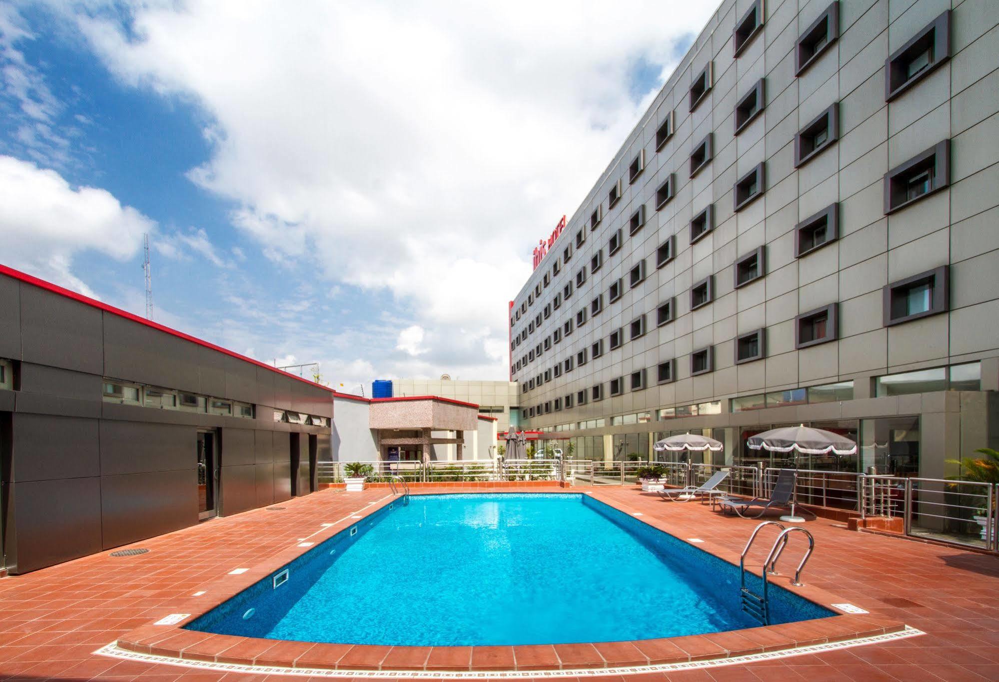 Ibis Lagos Ikeja Exterior foto